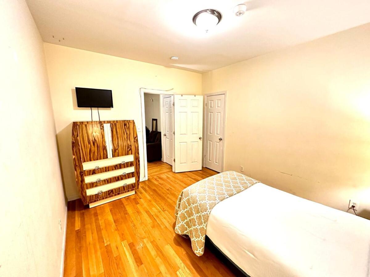 Apartment Monthly In Manhattan